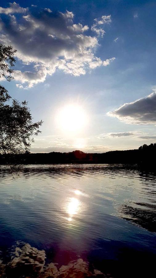Tassi Halaszcsarda-Karasz Haz Bagian luar foto